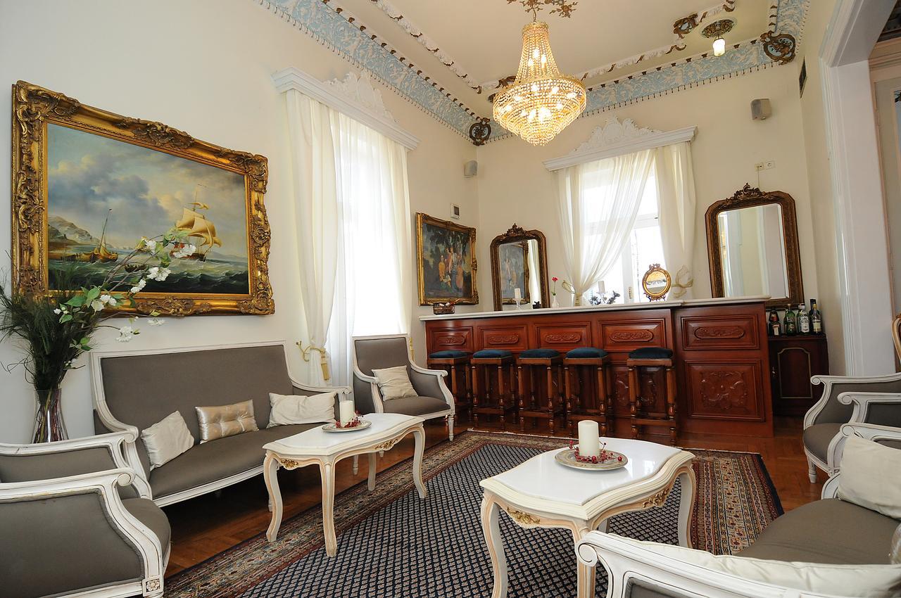 Pyrgos Of Mytilene Hotel Екстериор снимка