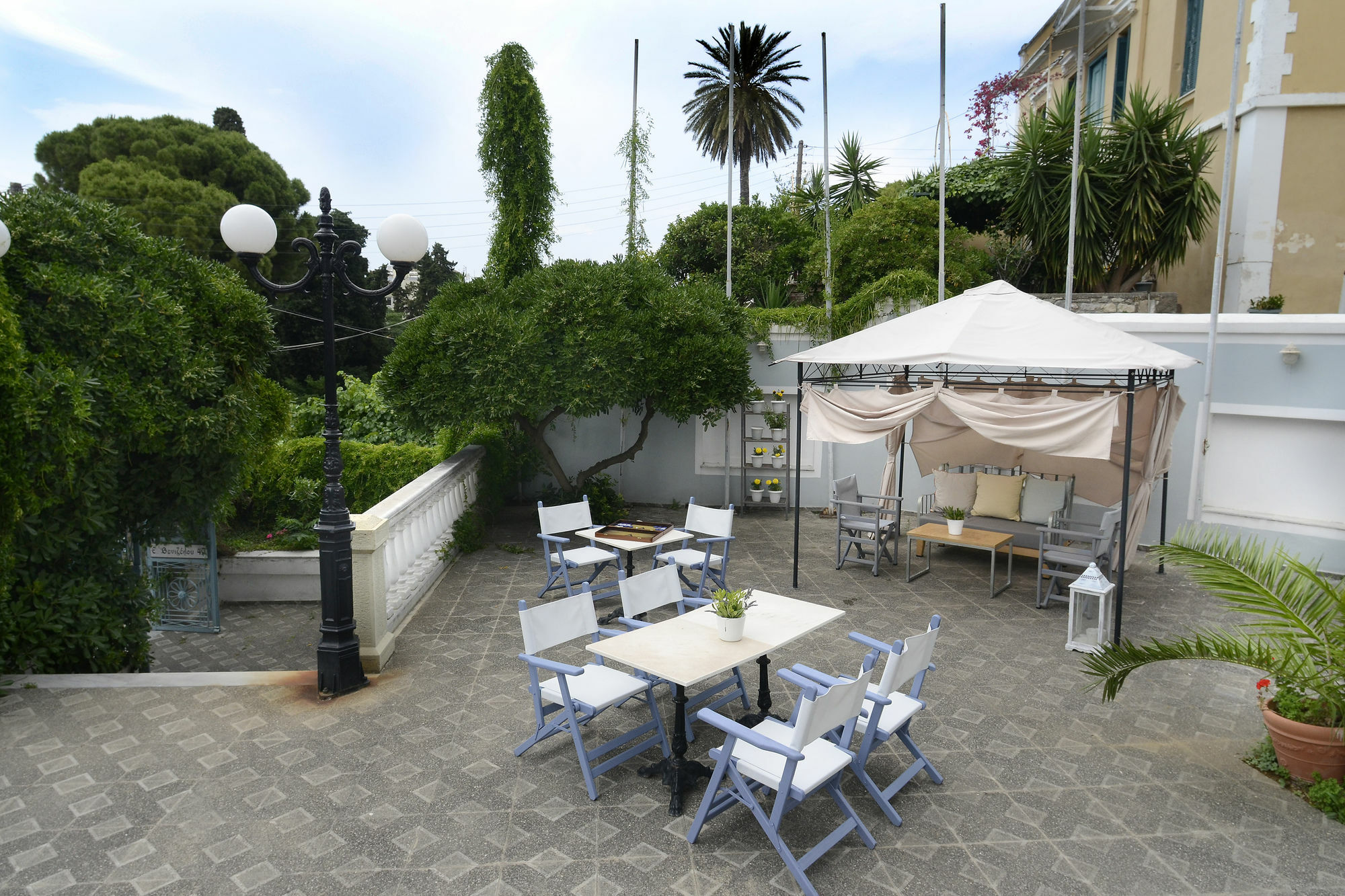 Pyrgos Of Mytilene Hotel Екстериор снимка