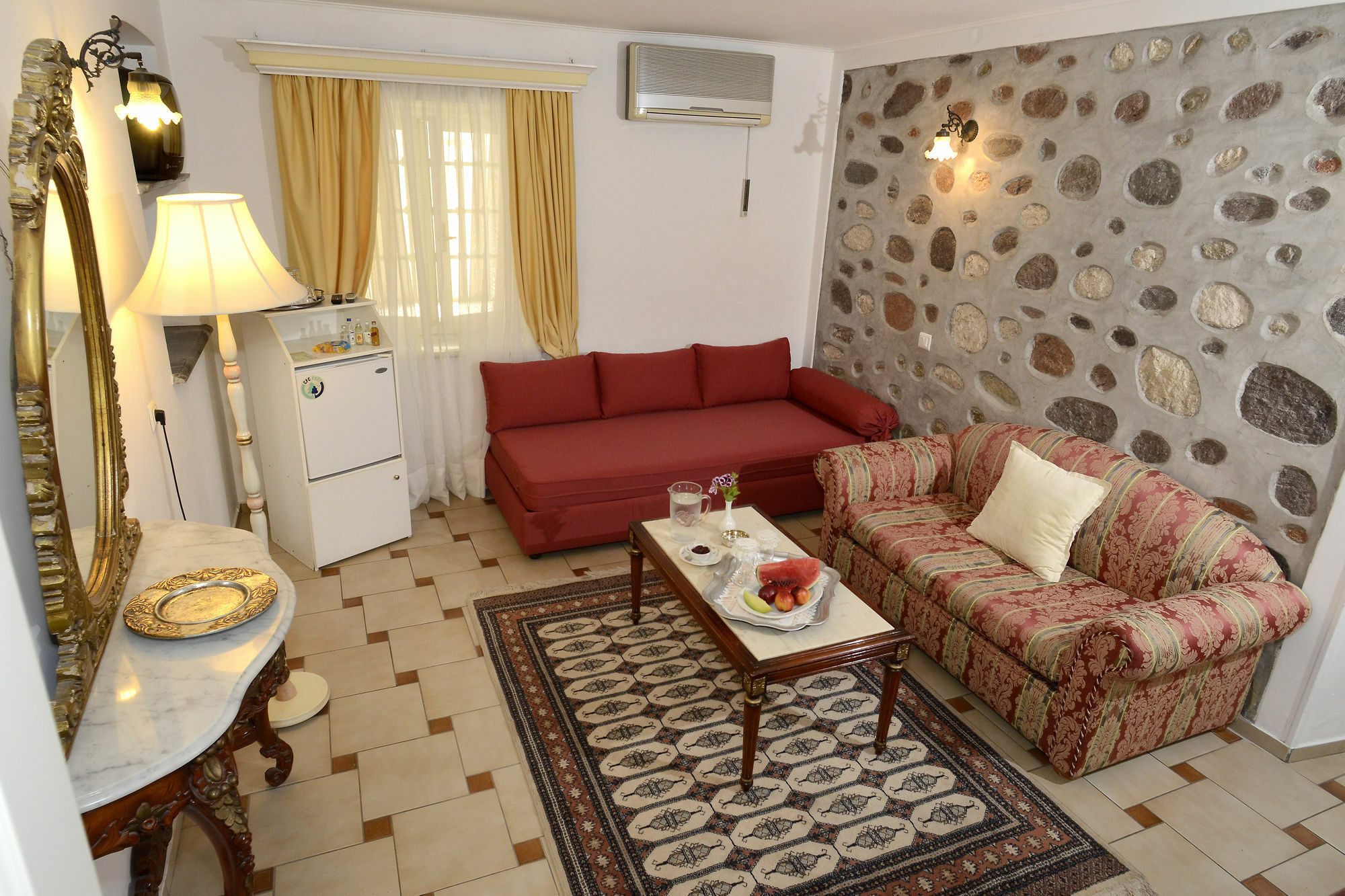 Pyrgos Of Mytilene Hotel Екстериор снимка