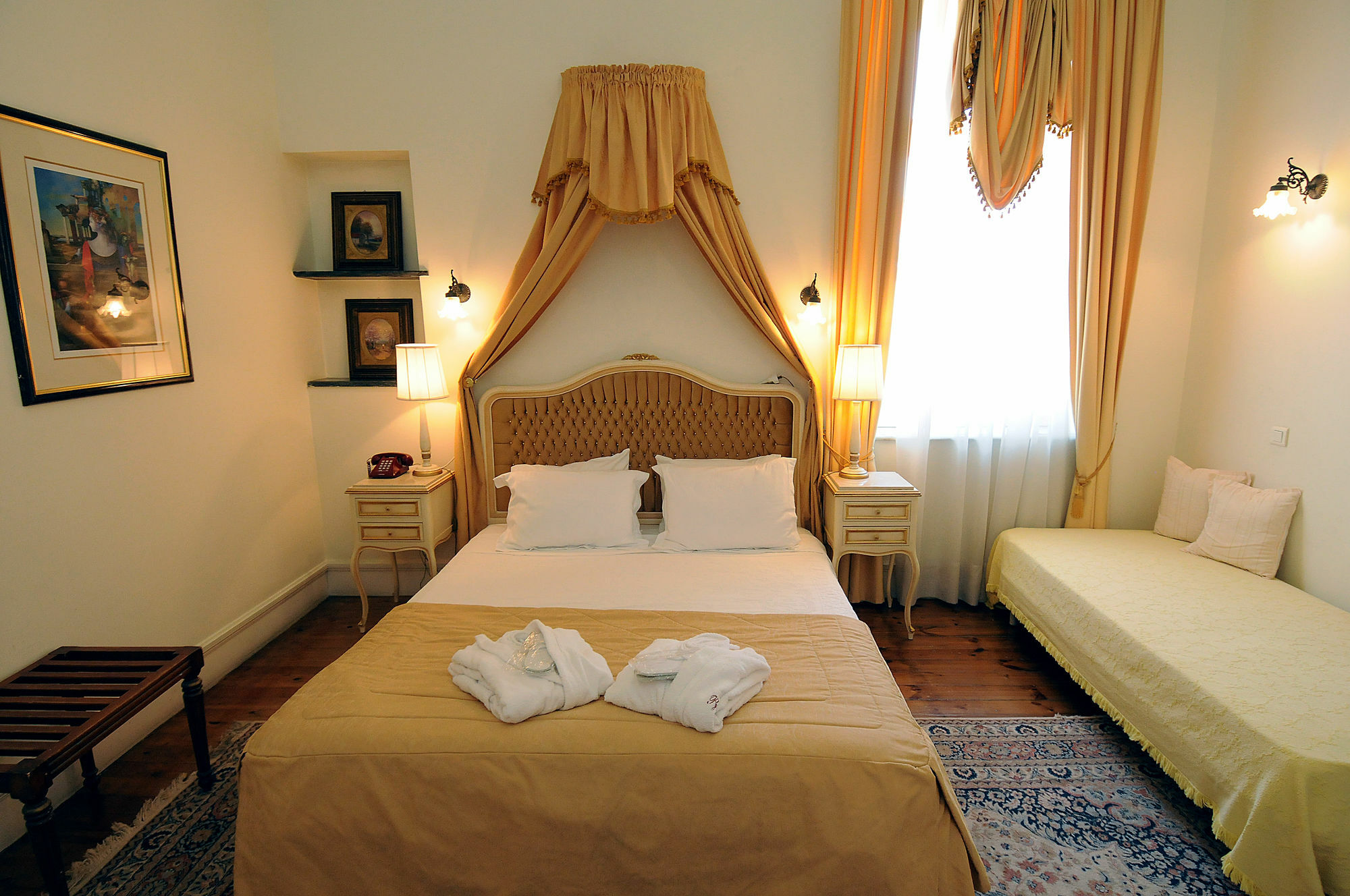 Pyrgos Of Mytilene Hotel Екстериор снимка